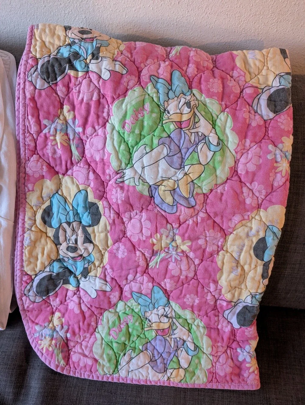 Disney Minnie Mouse Crib Quilt & Crib Mattress Protector!